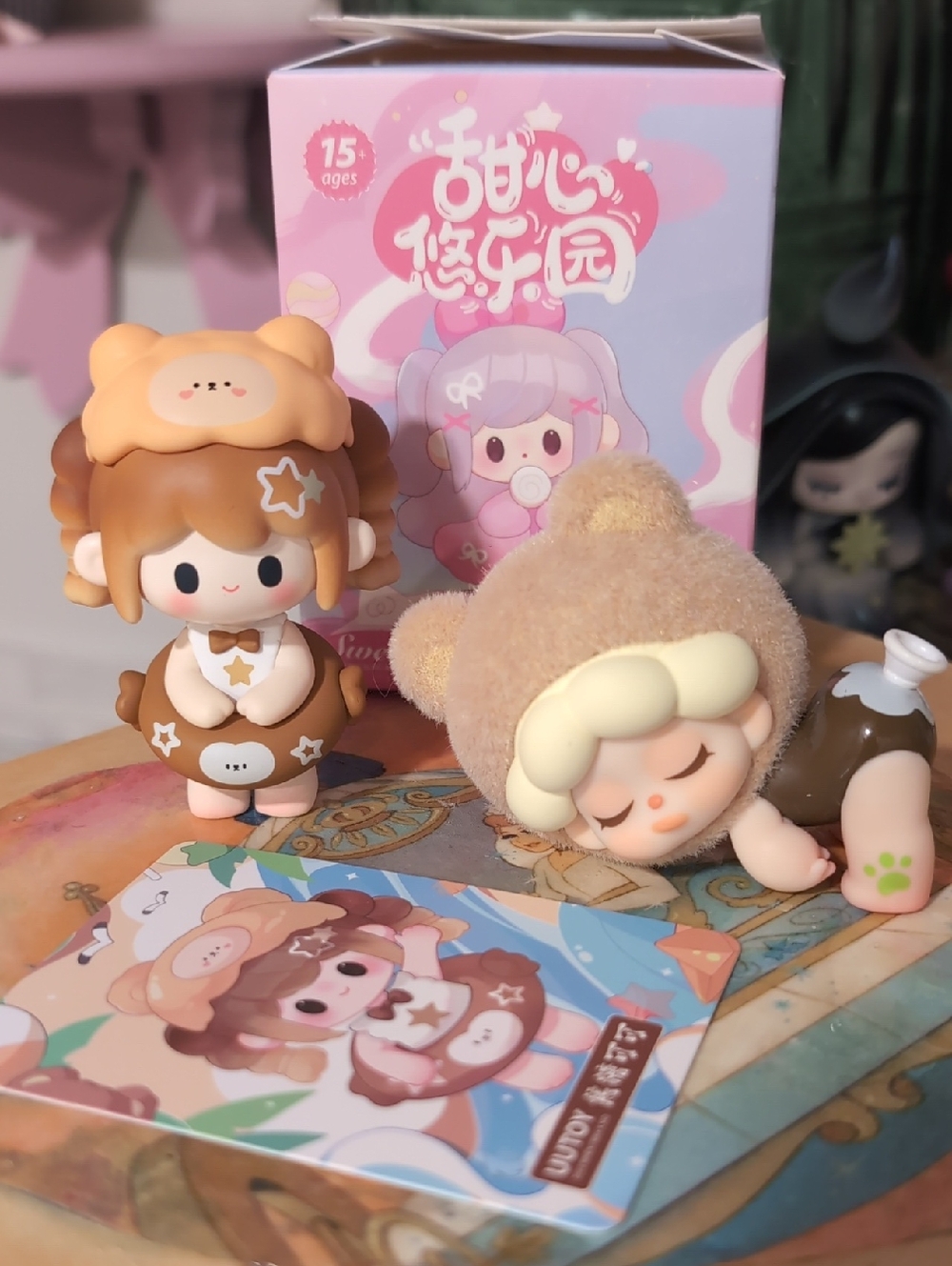 💥 Bundle Of (2) Designer Figures- 'Wendy Balloon Series 2) & "UUToys"